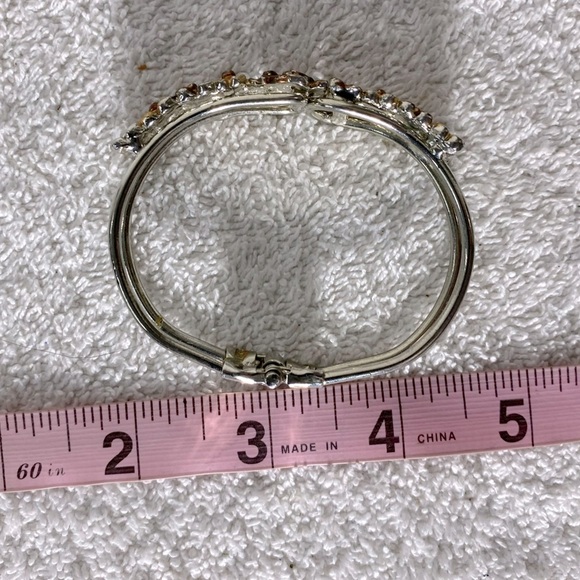 Vintage Floral Gold & Brown Tone Metal Bracelet - Picture 3 of 12